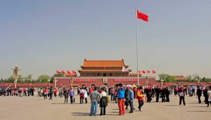 长城旅游两个人一周需要多少钱费用?长城旅游包车一天大约多少钱人民币