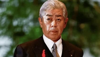 石破茂派人抵华,当着中方高层的面,日外相递出“橄榄枝”,信号强烈