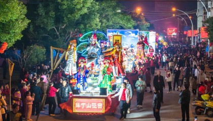 读懂莆田,从“全国最长最火最热元宵” 开始