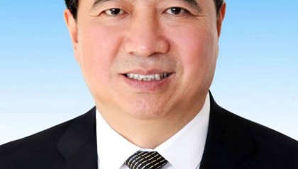 曾任湖南省委常委、省委组织部部长,王成任浙江省委副书记