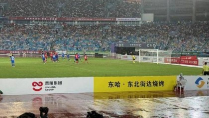 常州一烧烤店花10万赞助苏超,因系唯一个体赞助商爆火,附近商户:之前生意一直好