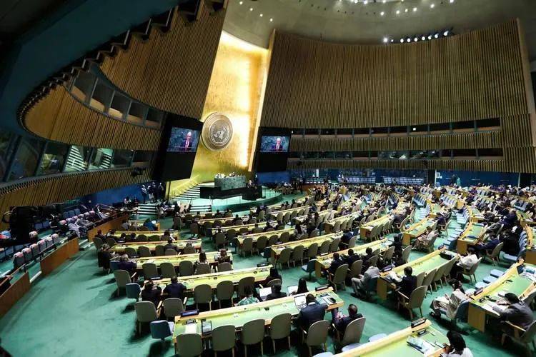 联合国不敢说的话，由中方来说！第三次了，美国将再度“退群”，中方直言不讳，点破各国心里话