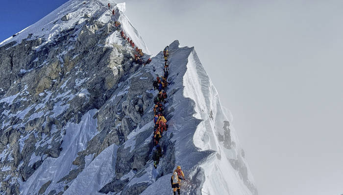 数百游客在珠峰东坡突遭暴雪背后:“世界屋脊”天气模式已发生重大变化